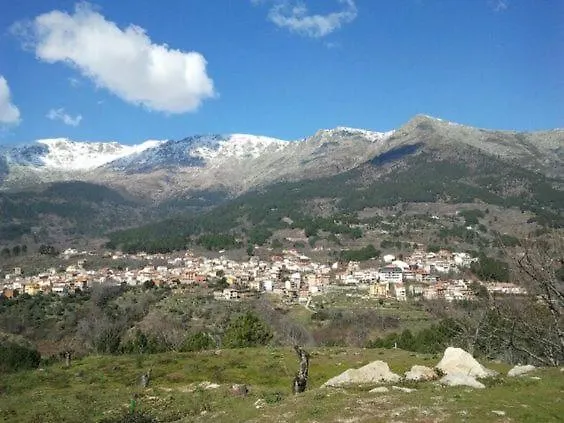 La Casa Del Puerto * El Arenal (Castile and Leon)